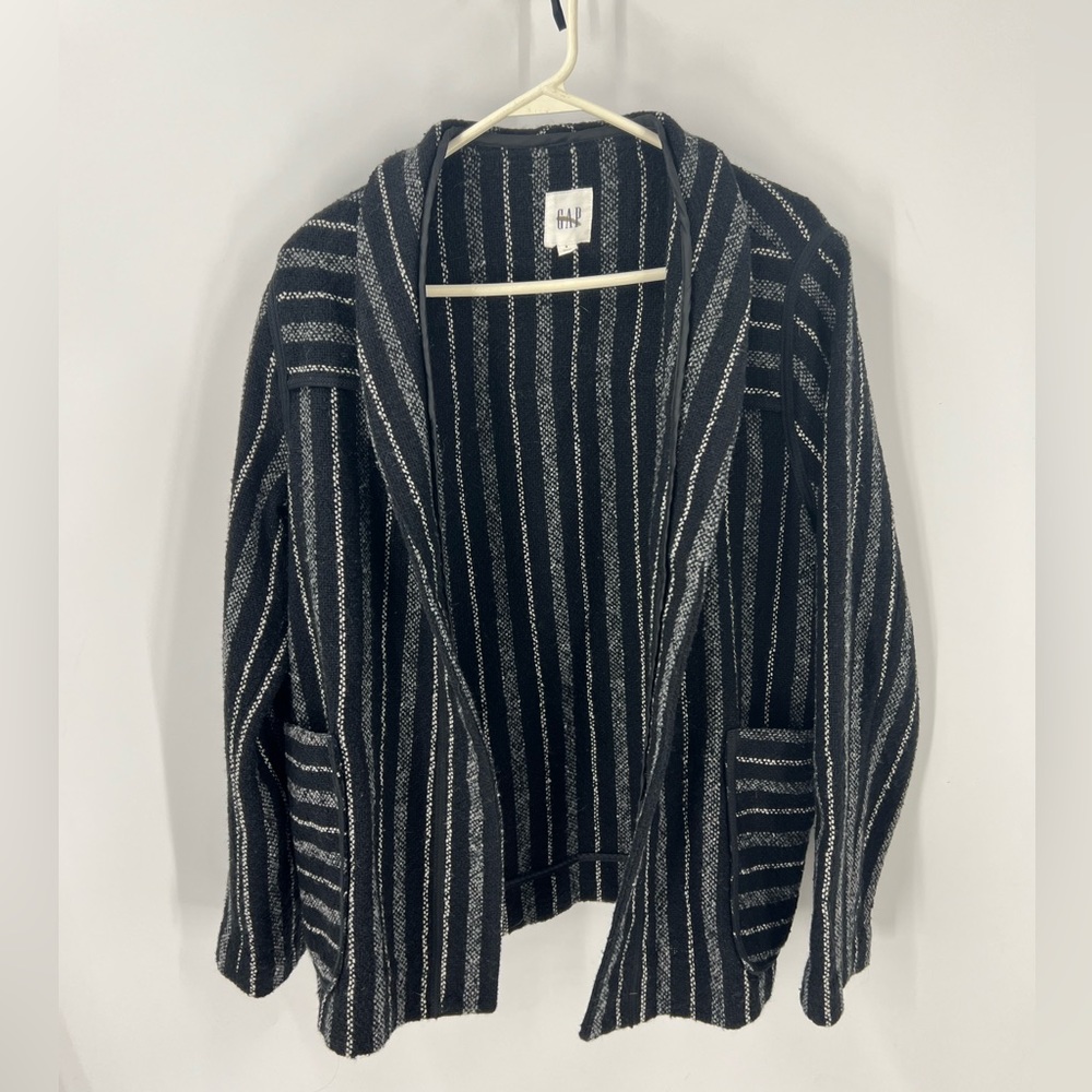 Gap Wool Blend Hook Eye Closure, Patch Pocket, Sh… - image 1